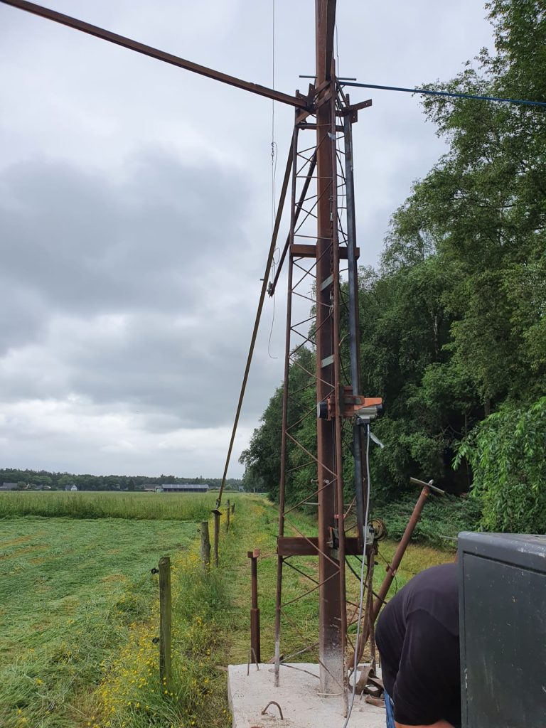 mast-2